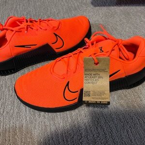Nike Metcon 9 Hyper Crimson/Black Size 15